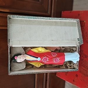 Vintage Asian Doll Geishas With  a Fan